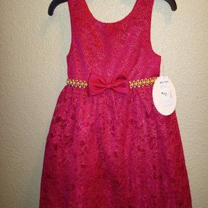 Brand New Never Worn Lil Girls Outfit In Size 6 For $40